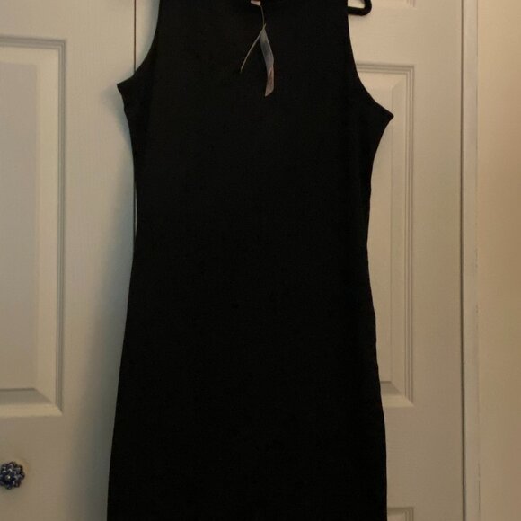 1x, knee length dress - Picture 1 of 3